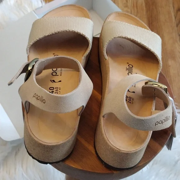 Birkenstock Sandals- Size 40 (9-9.5) Cream with Gold Buckle- Papillo Glenda NWT - Picture 7 of 8